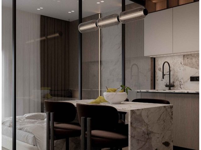 Кухня-гостиная со стеклянной перегородкой в апартаменте Swiss Luxury